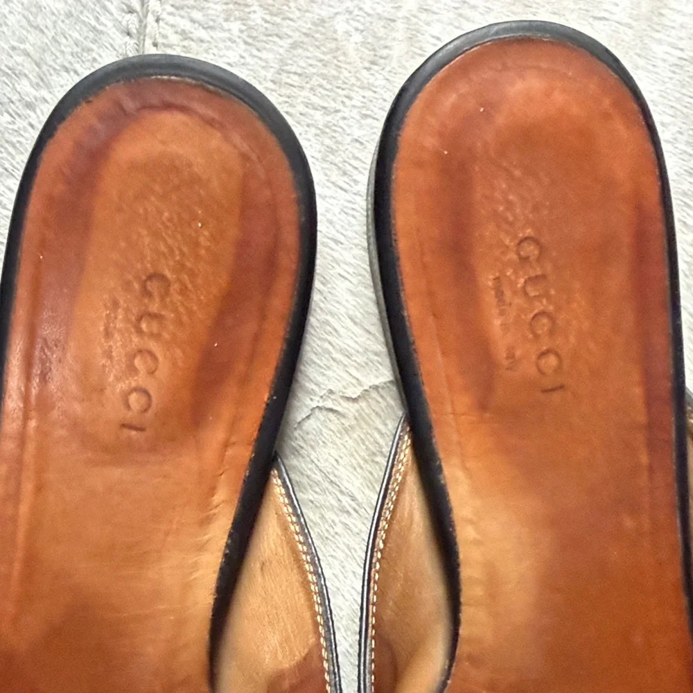 Gucci Black Leather Mules with Gold Detail - Picture 2 of 4